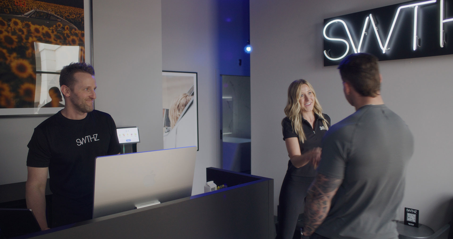 Busniess SWTHZ greeting client